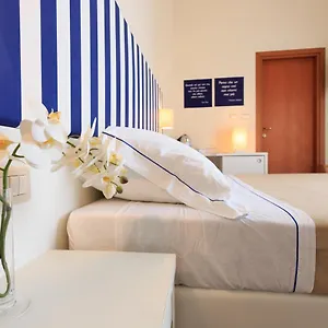 Hotel Mini