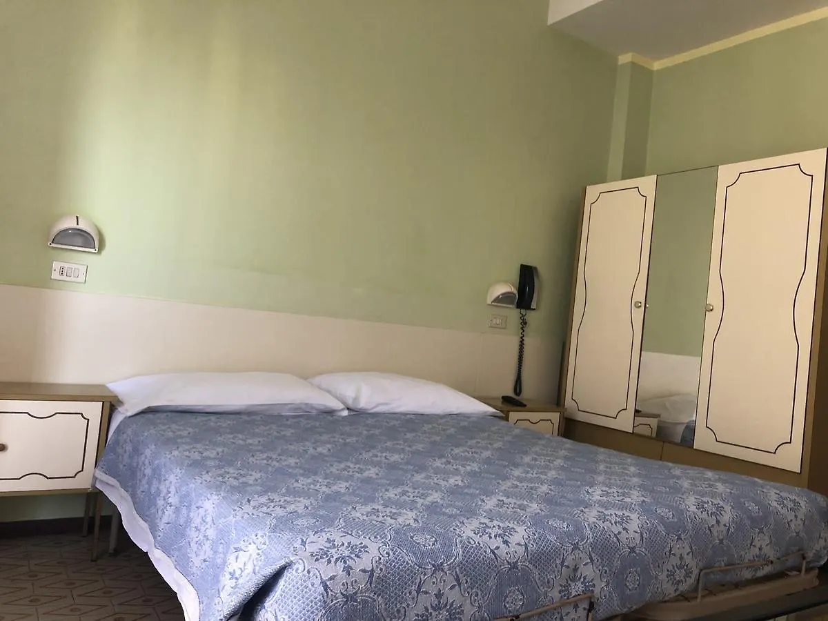 Be Hotel Rimini 3*,  Italie